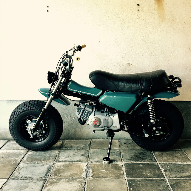 SUZUKI RV90