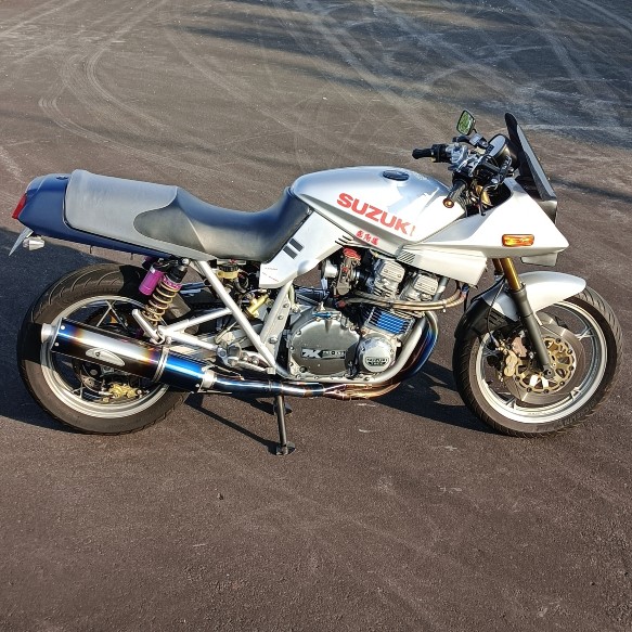 SUZUKI GSX1100S KATANA