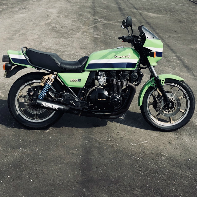 KAWASAKI Z1000R