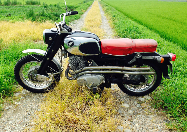 HONDA C72 SCRAMBLER