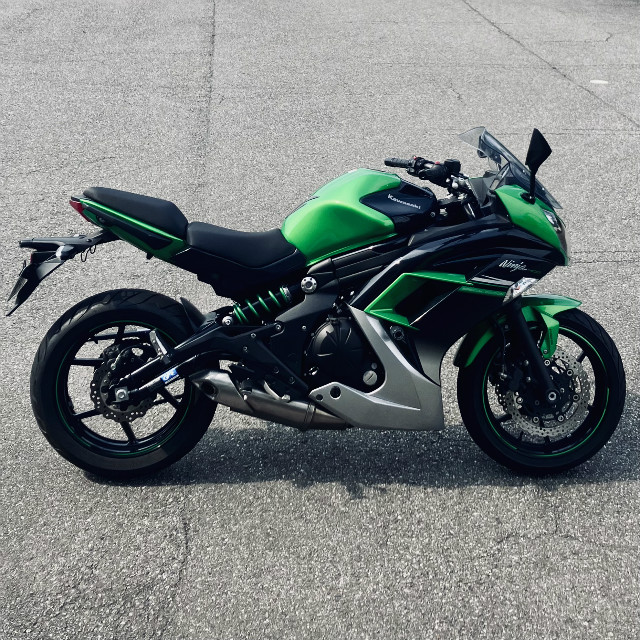KAWASAKI NINJA400