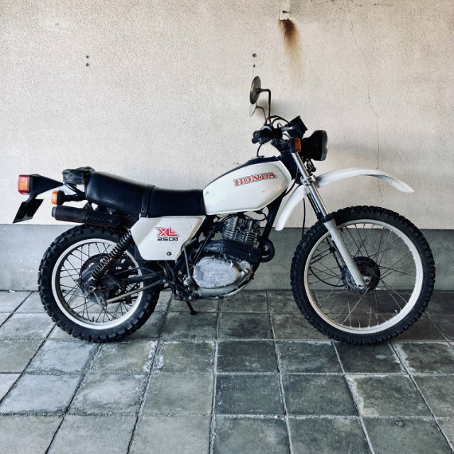 HONDA XL250S