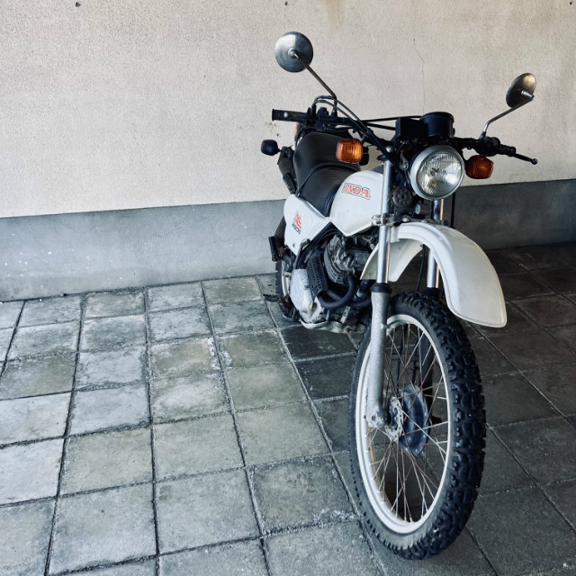 HONDA XL250S