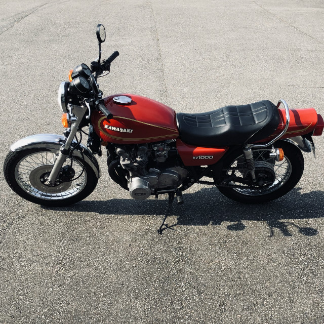 KAWASAKI KZ1000