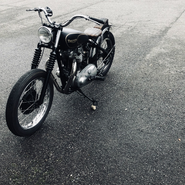 TRIUMPH T110