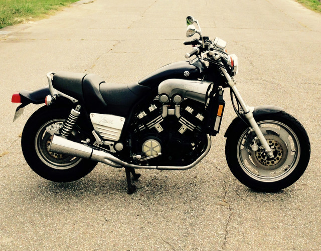 YAMAHA VMAX USA FULL POWER