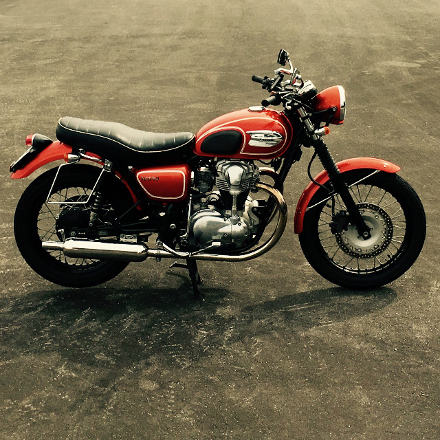 KAWASAKI W650